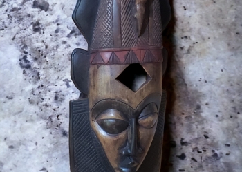 ARM-AFRICAN HANDCRAFT BROWN BAKOTA MASK FROM GHANA